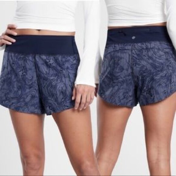 NWT Athleta Run With It Printed 3.5” Short - Fluidity Medieval Violet 2X - Picture 1 of 5